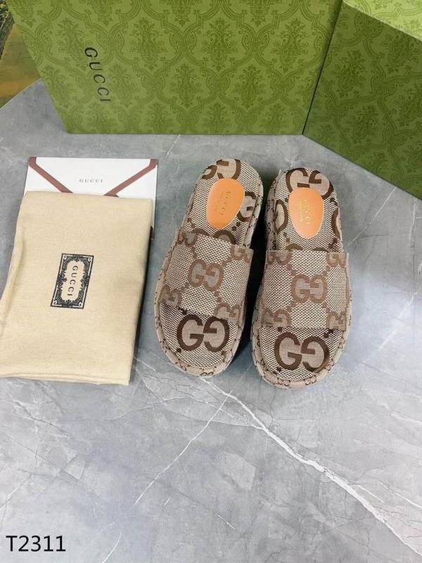 Gucci Men's Slippers 8